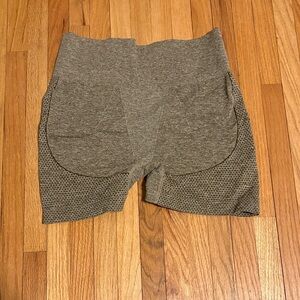 Women’s Green Seamless High-Waist Active Shorts